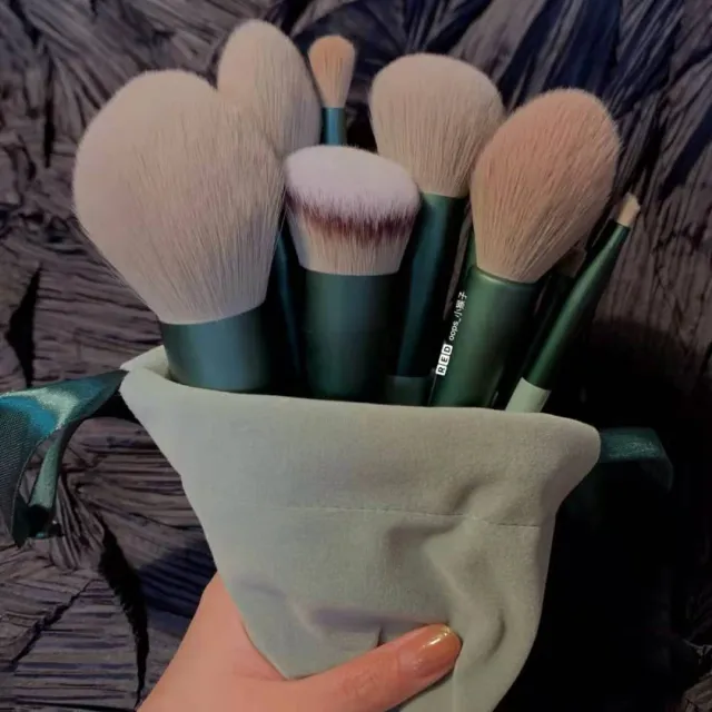 13 Makeup Brushes Green Beauty Quick drying Set Super Soft Blush Loose Powder 13Green Cloth Bags - Shop at LoveMi