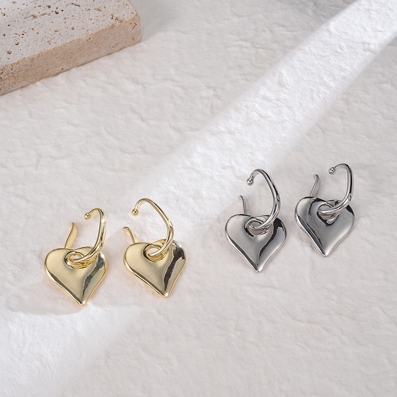 Fashion Metal Irregular Pop Earrings