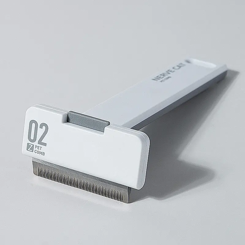 Floating Hair Removal Pet Grooming Cat