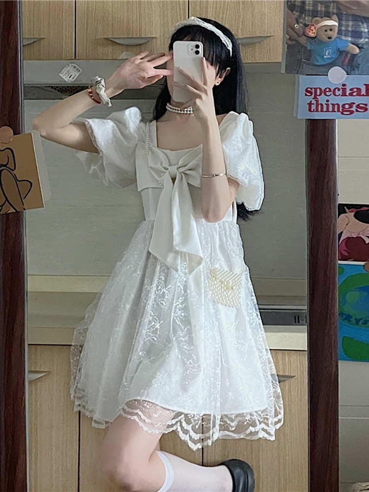 Women's Narrow Waist And Slim Bow Square Neck Short Sleeve Dress