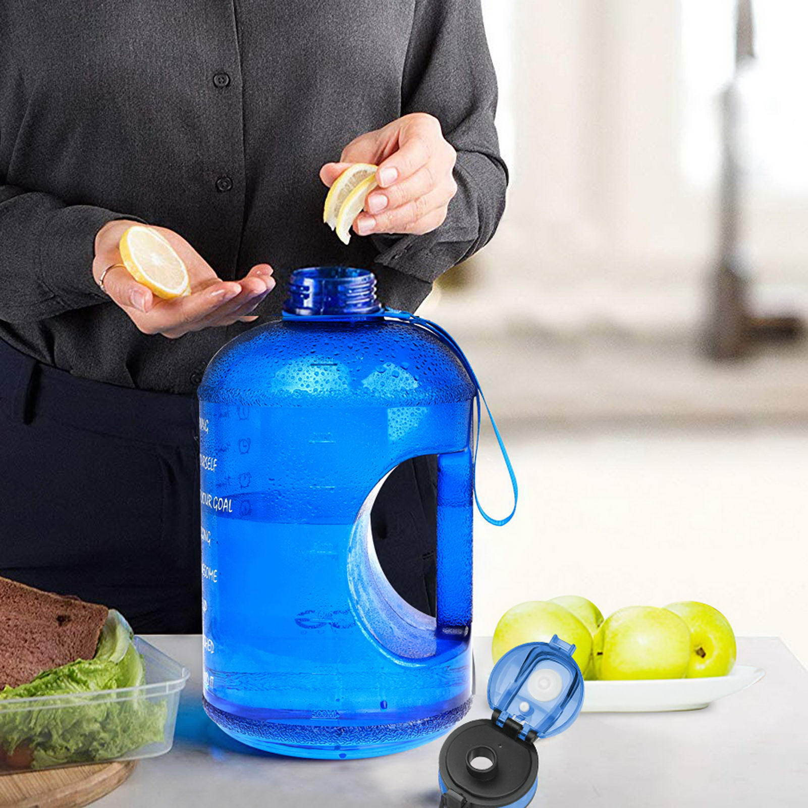 Simplicity Outdoor Sports Bottle Plastic Space Cup