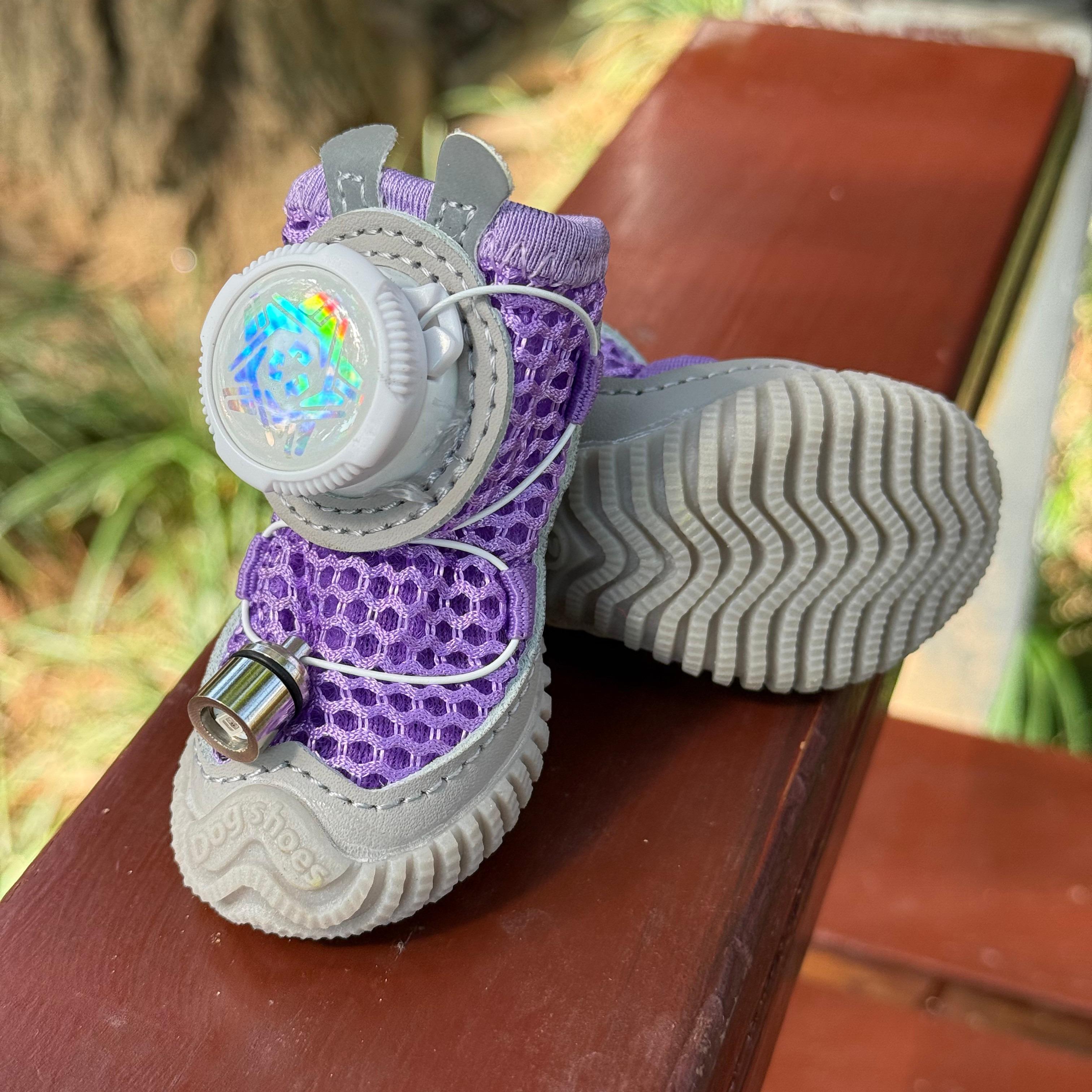 2026 New Glowing Dog Shoes 4PCS LED Light-Up Anti-Slip Paw Protector For Small Medium Dogs Night Safety Visibility Outdoor Shoes