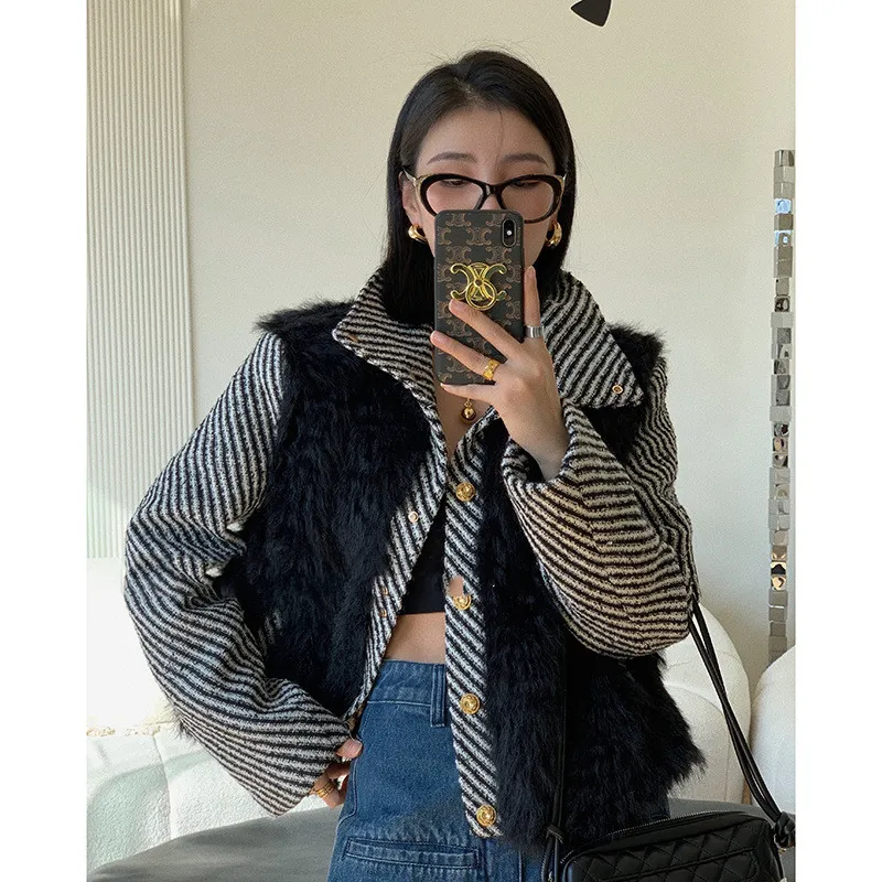 Temperament Small Fragrant Gold Buckle Tweed Faux Fur Coat - Black