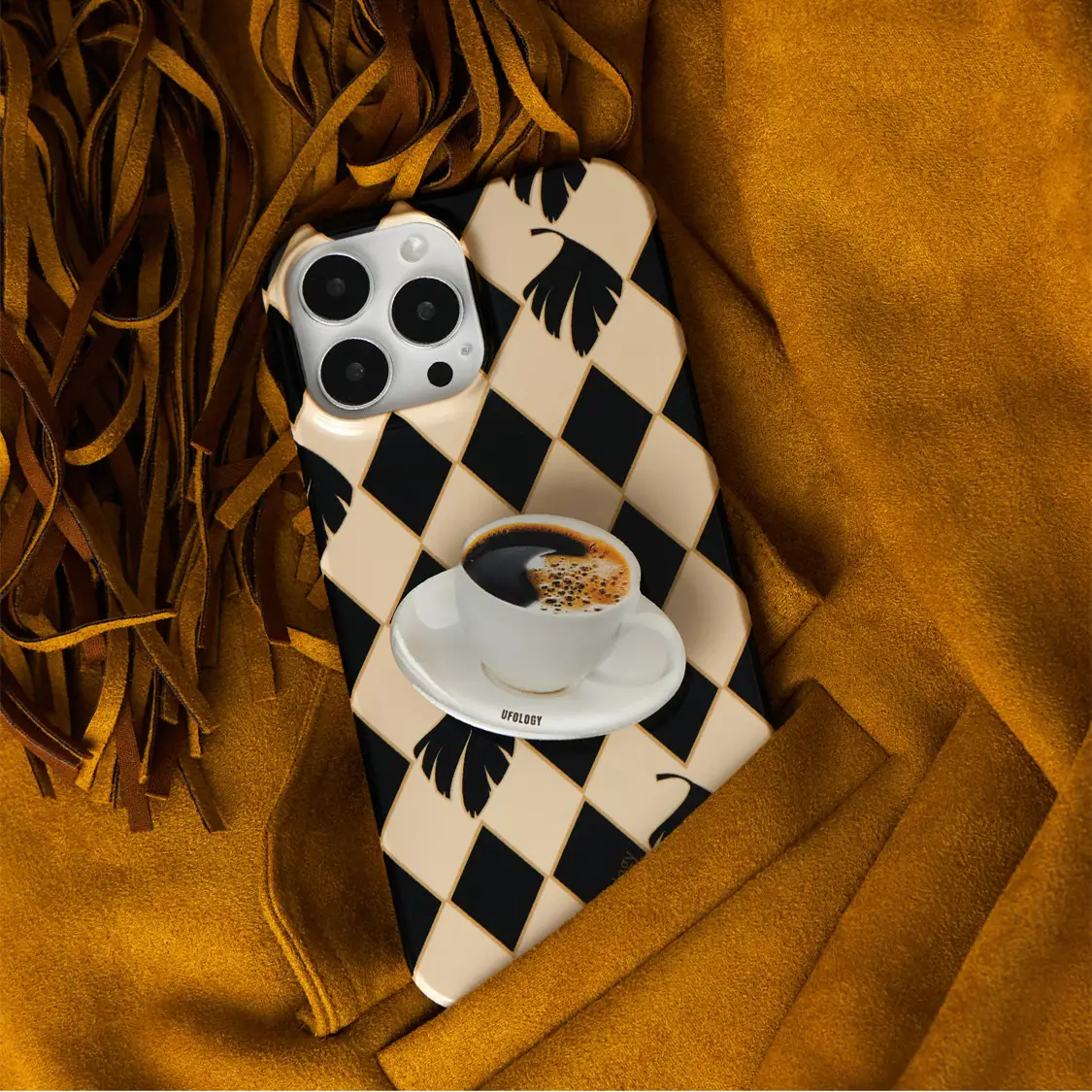 Caramel Color Is Suitable Mobile Phone Case Check Pattern