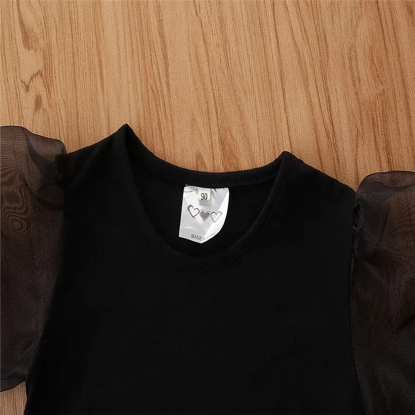 Girls' Short-sleeved Suit Puff Sleeve Black T-shirt Denim Suspender Skirt Fashionable