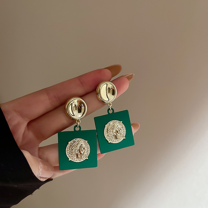 Metal Portrait Square Earrings Niche Ideas