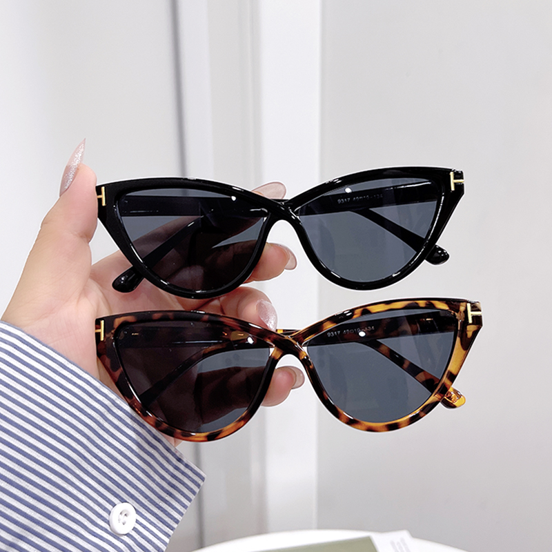 Women's Personality Cat Eye Triangle Leopard Print Glasses - Image 4