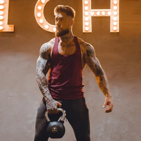Gym Clothes with Sleeveless Tops and Halters