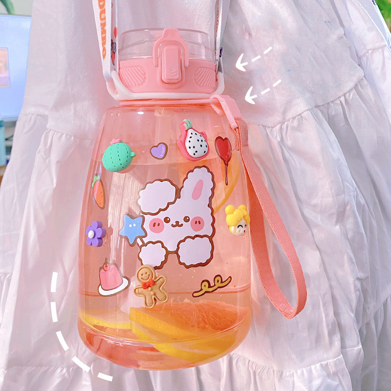 Large-capacity Cup With Straw