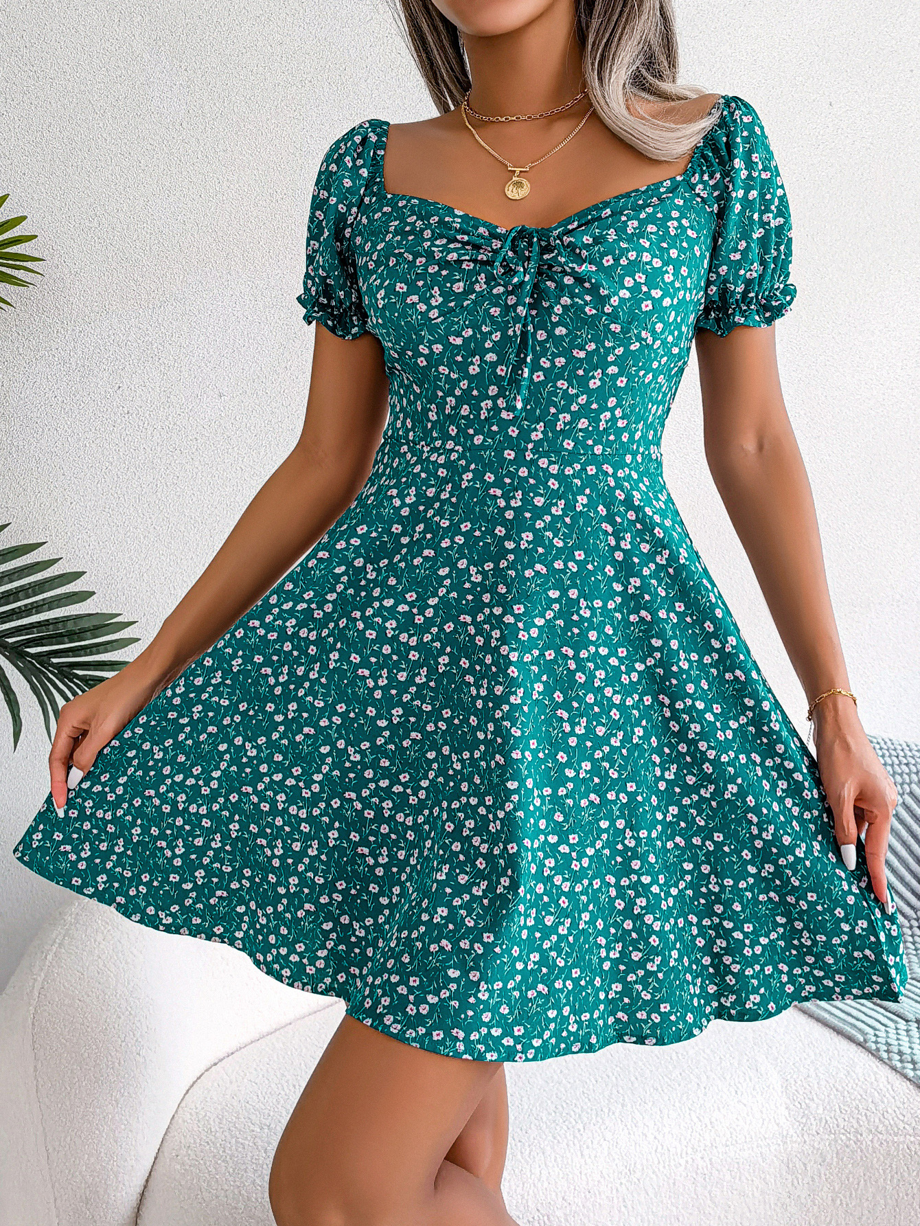 Women Casual Bell Sleeve Drawstring Tie Flowy Floral Print Dress thumbnail 3