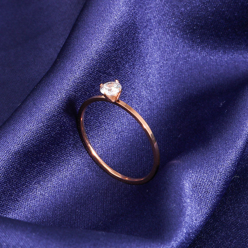 Fashion Simple Titanium Steel Six Prong Diamond Ring