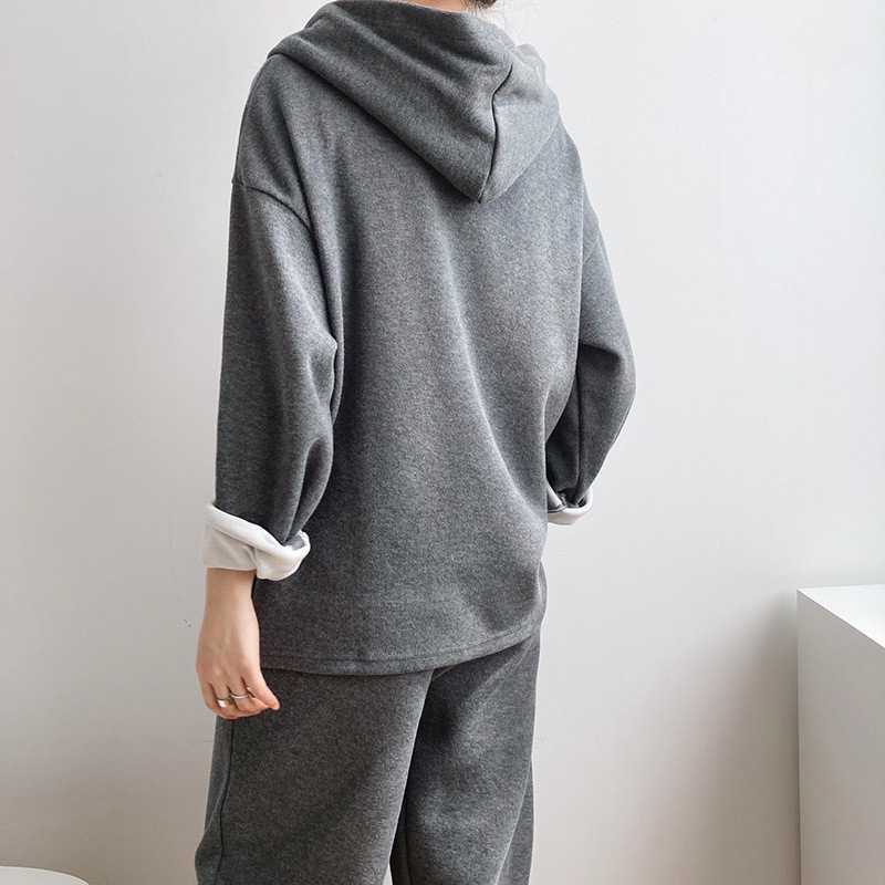 Two-piece Fashionable Loose-fitting Sweater And Trousers