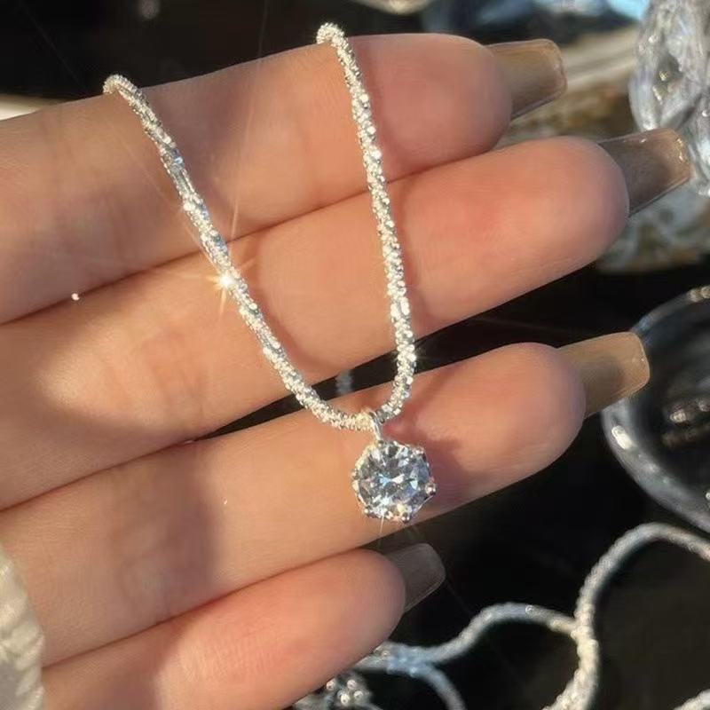 New Arrival Starry Sky Cubic Zirconia Necklace For Women, Bling Sparkling Shimmer Clavicle Chain, Light Luxury Neck Chain For Spring & Summer