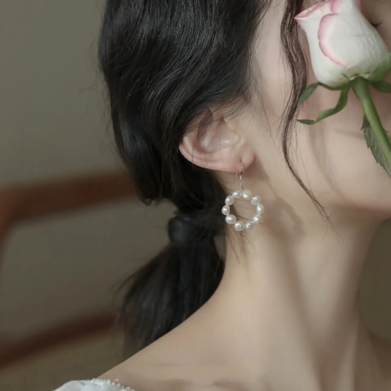 Special-shaped Strong Light Baroque Fresh Water Pearl Earrings