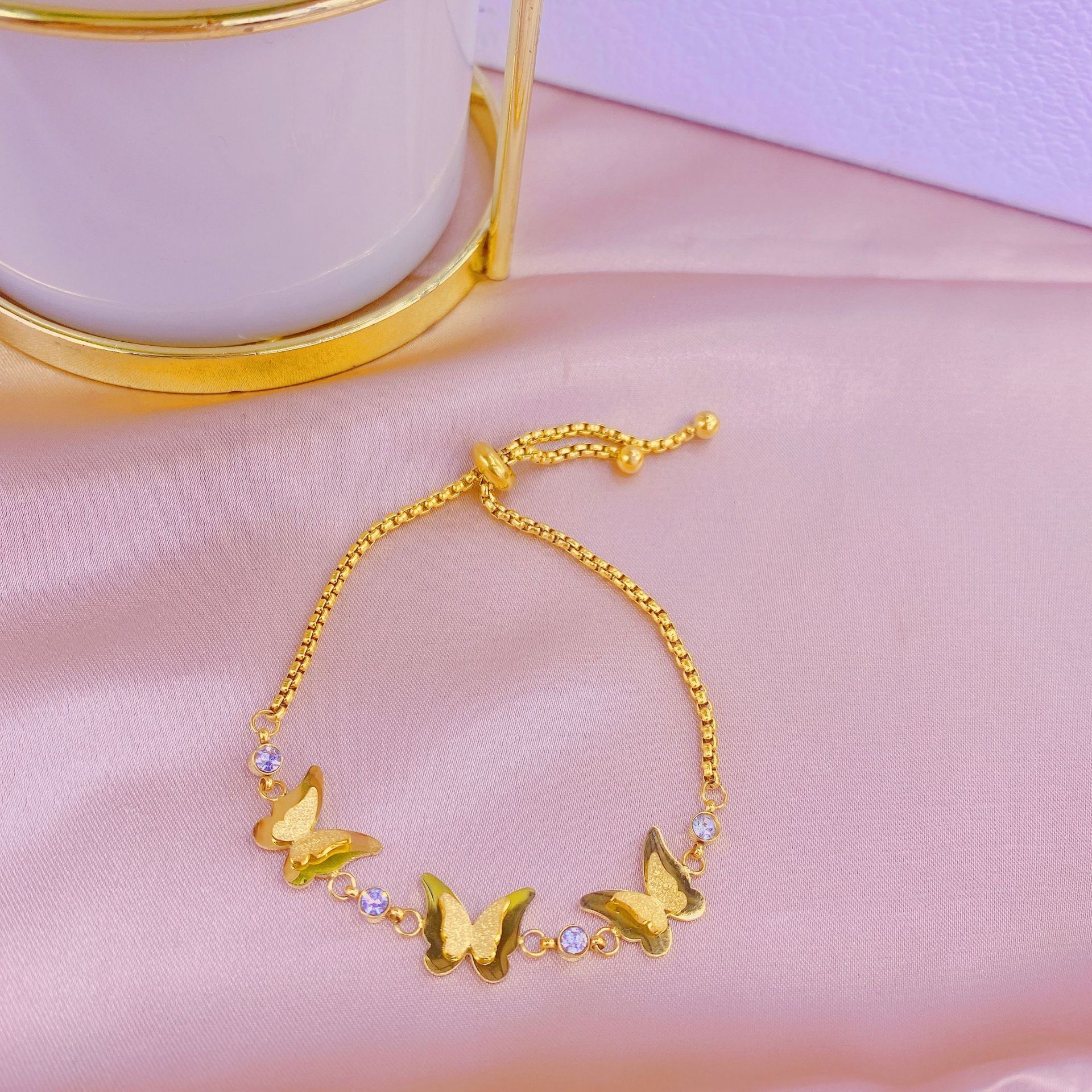 Fashionable Titanium Steel Pull-out Butterfly Bracelet