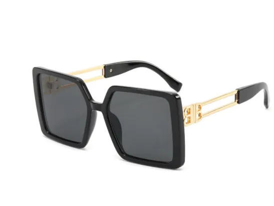 European And American Fashion Women's Large Frame Sunglasses With Metal Legs Black Frame Black And Grey She - Shop at LoveMi