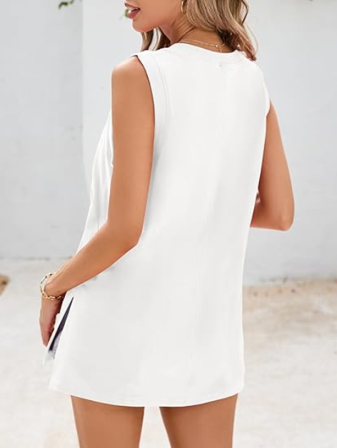 Breathable womens summer workout tank with side slit and chest pocket