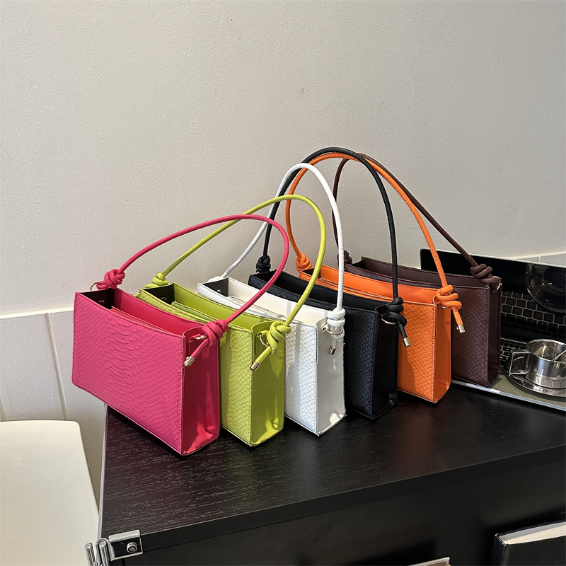 Новая модная простая портативная сумка-багет на одно плечо