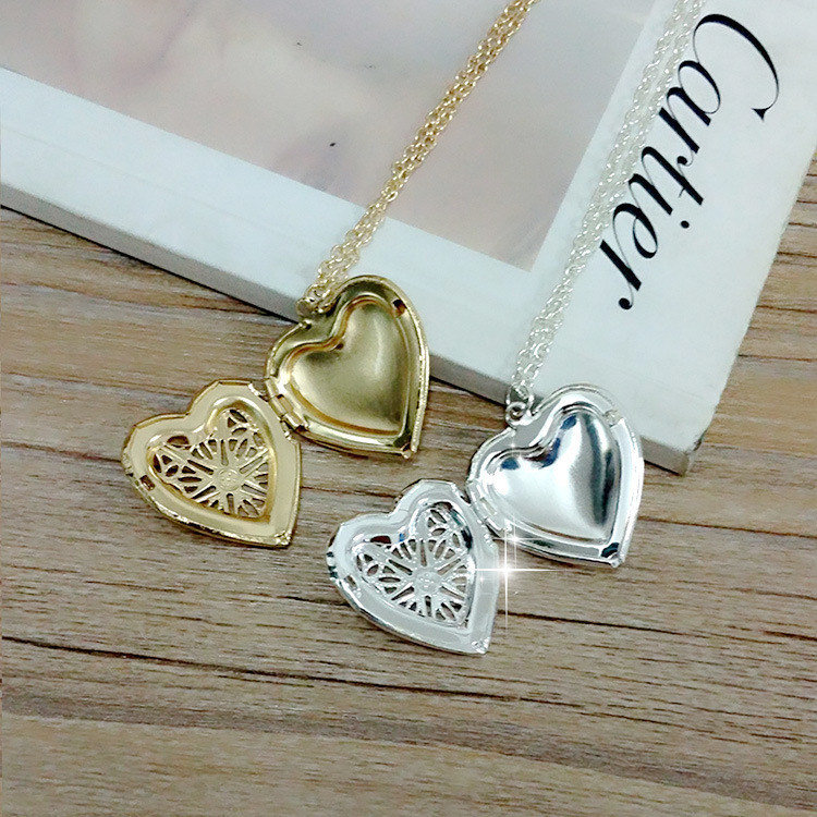 Heart-shaped Love Necklace Can Be Opened For Small Photos