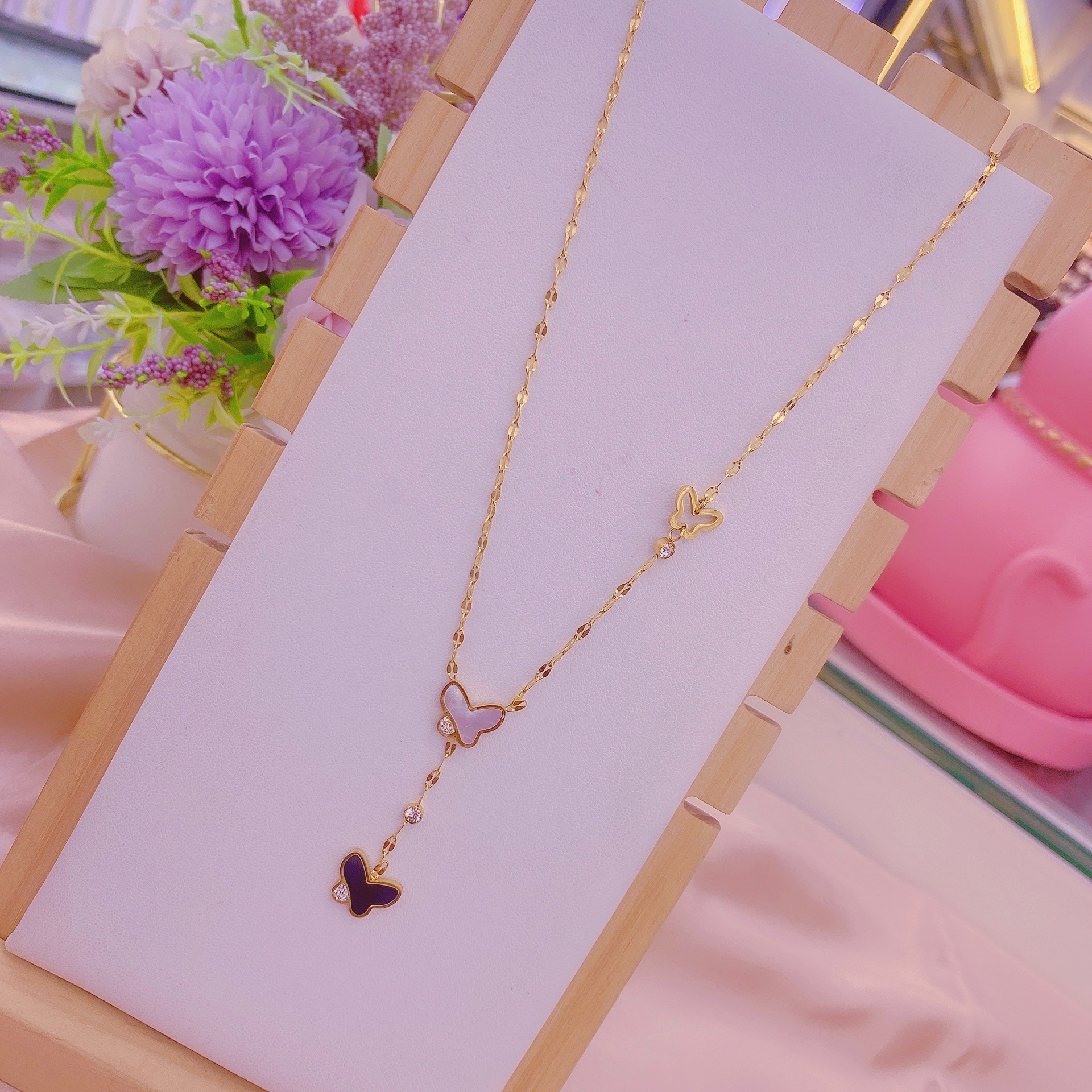 Fashion Ladies Simple Titanium Steel Butterfly Necklace