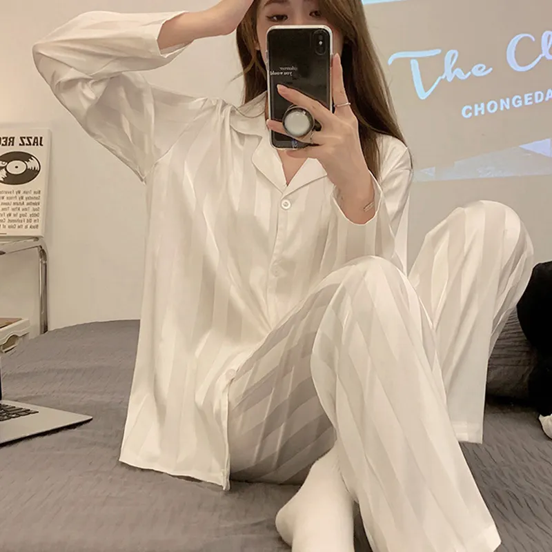 Women's Ice Silk Long Sleeve Home Pajama