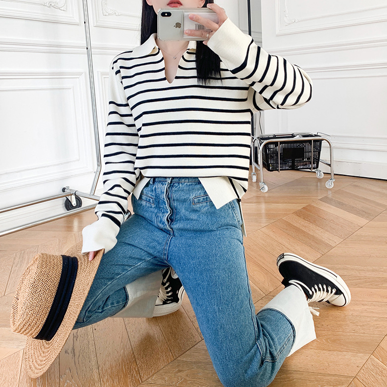 Jung Soo Yeon Qiao Xin The Same Knitted Striped Sweater