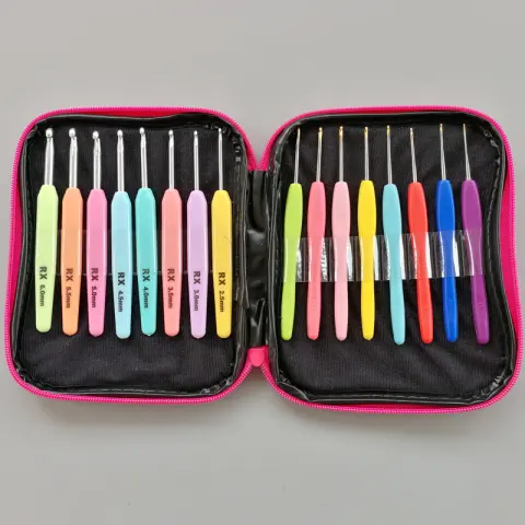 Crochet Tools Soft Plastic Handle Alumina