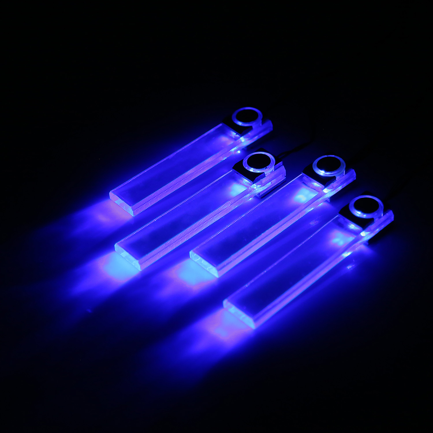 4Pcs Car Interior LED Atmosphere Light Car Charge Decorative Lamp DC 12V Blue Light — foto 10