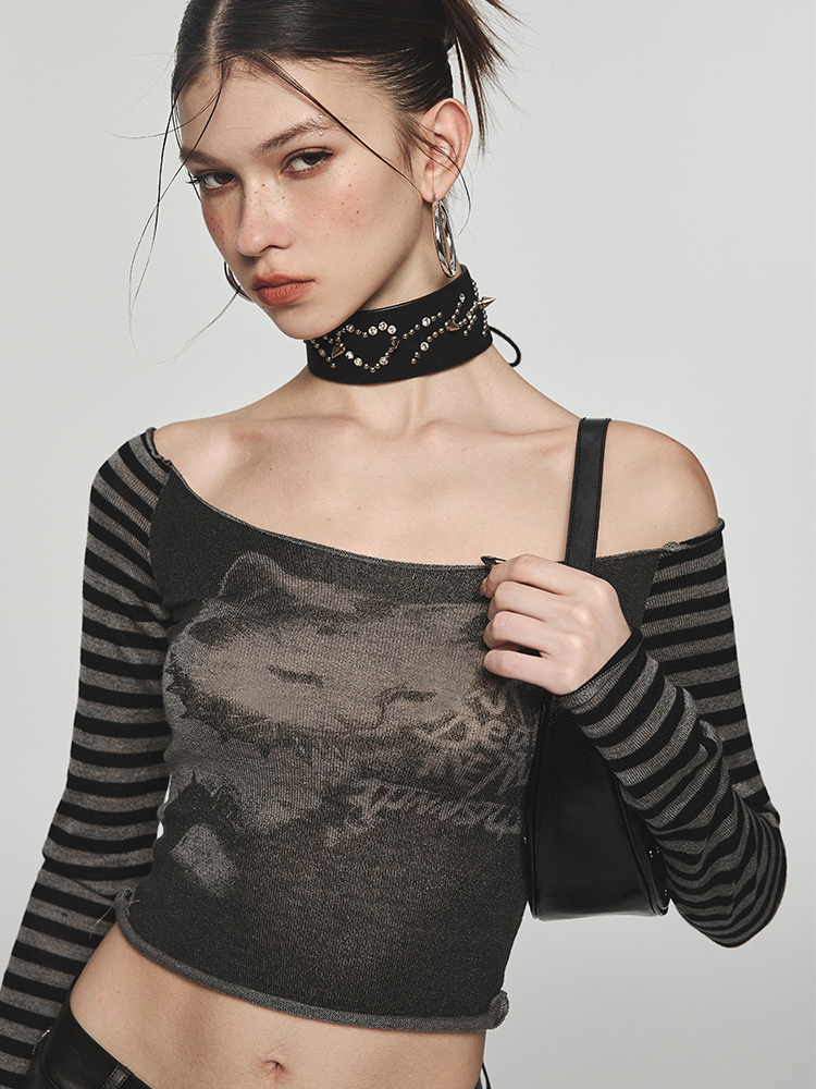 Off Shoulder Cat Letter Contrast Long Sleeve