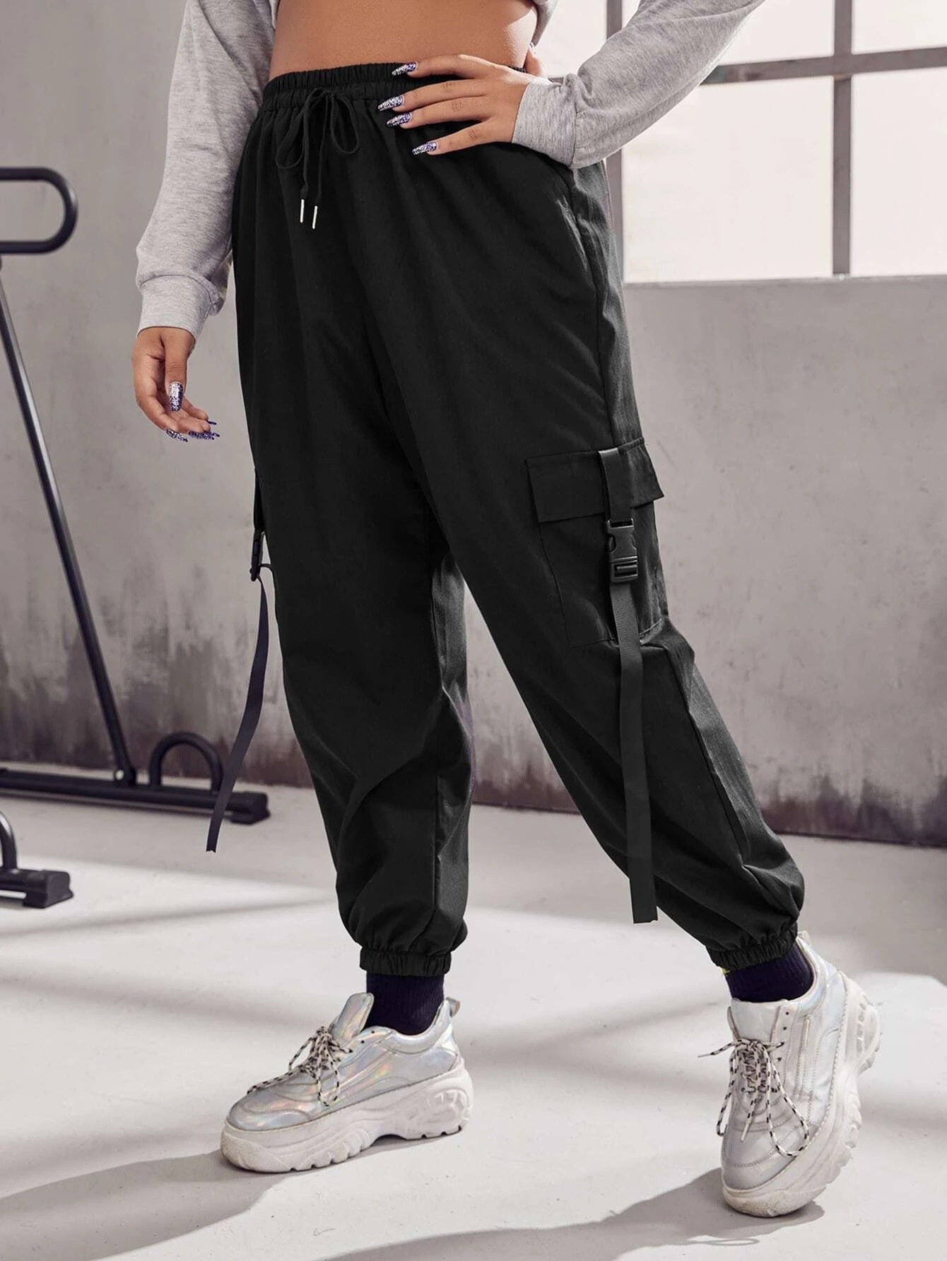 Title 3, Trendy Pocket Strap Buckle Tooling Slacks