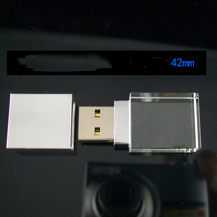 DIY Luminous Creative Crystal U Disk Mini Car — foto 4