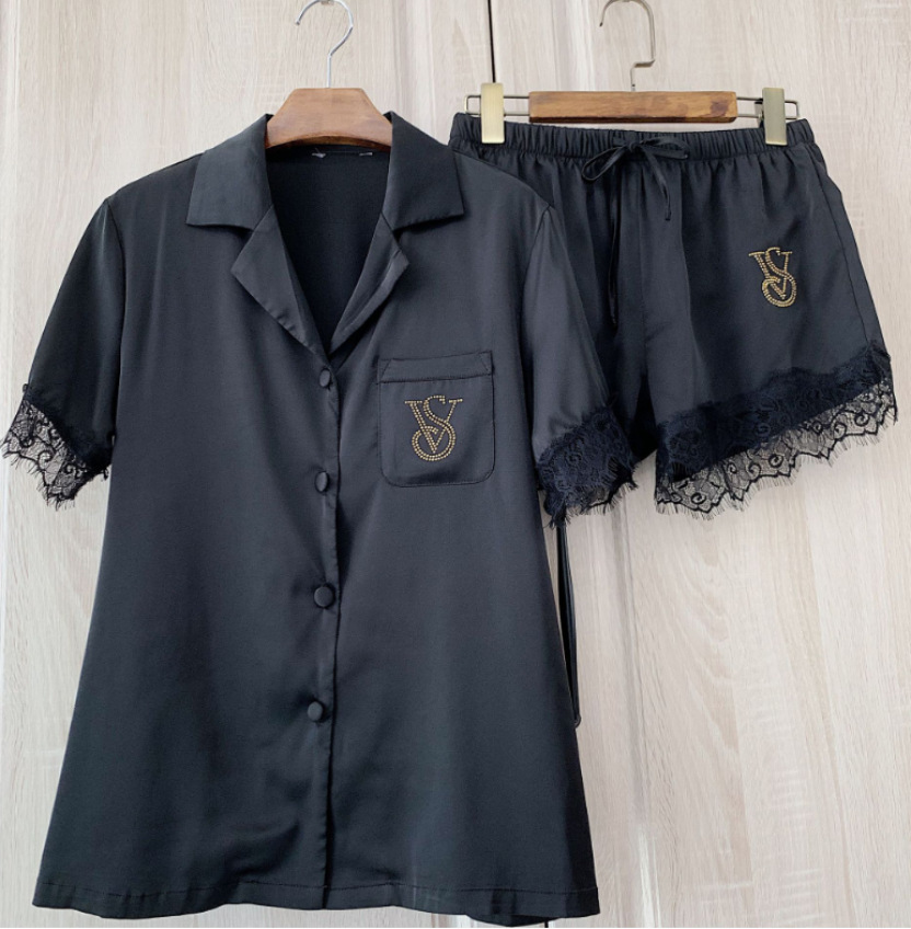 Solid Color Long Sleeved Trousers With Large Diamonds