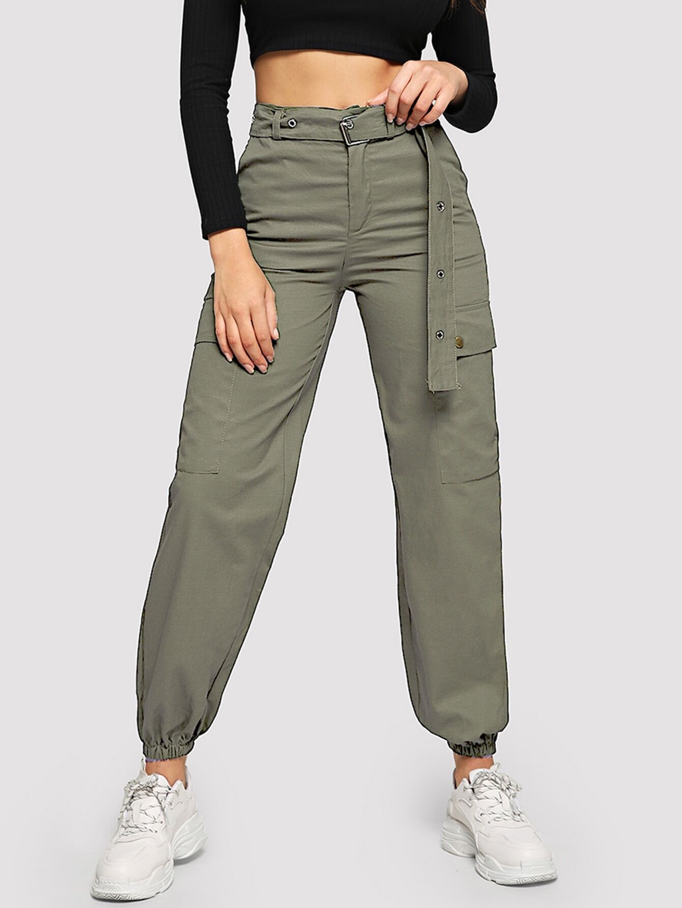 Title 18, Solid color overalls with belt