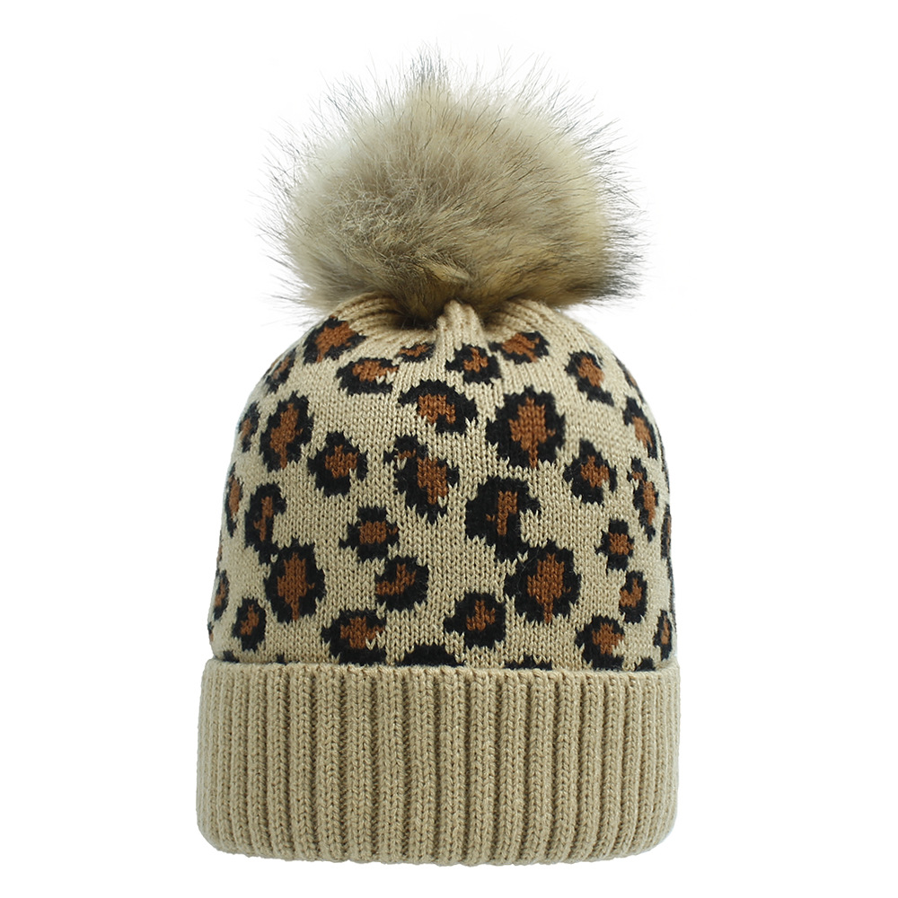 Title 12, New Winter Knitted Hat Wholesale Korean Version...