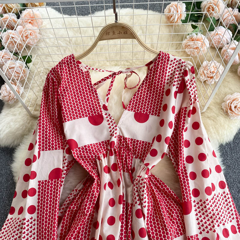 Sexy Holiday Dress Female Design Sense Polka Dot Skirt