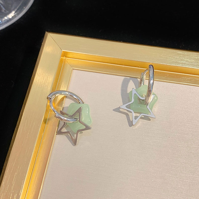 Versatile Five-pointed Star Ear Buckle
