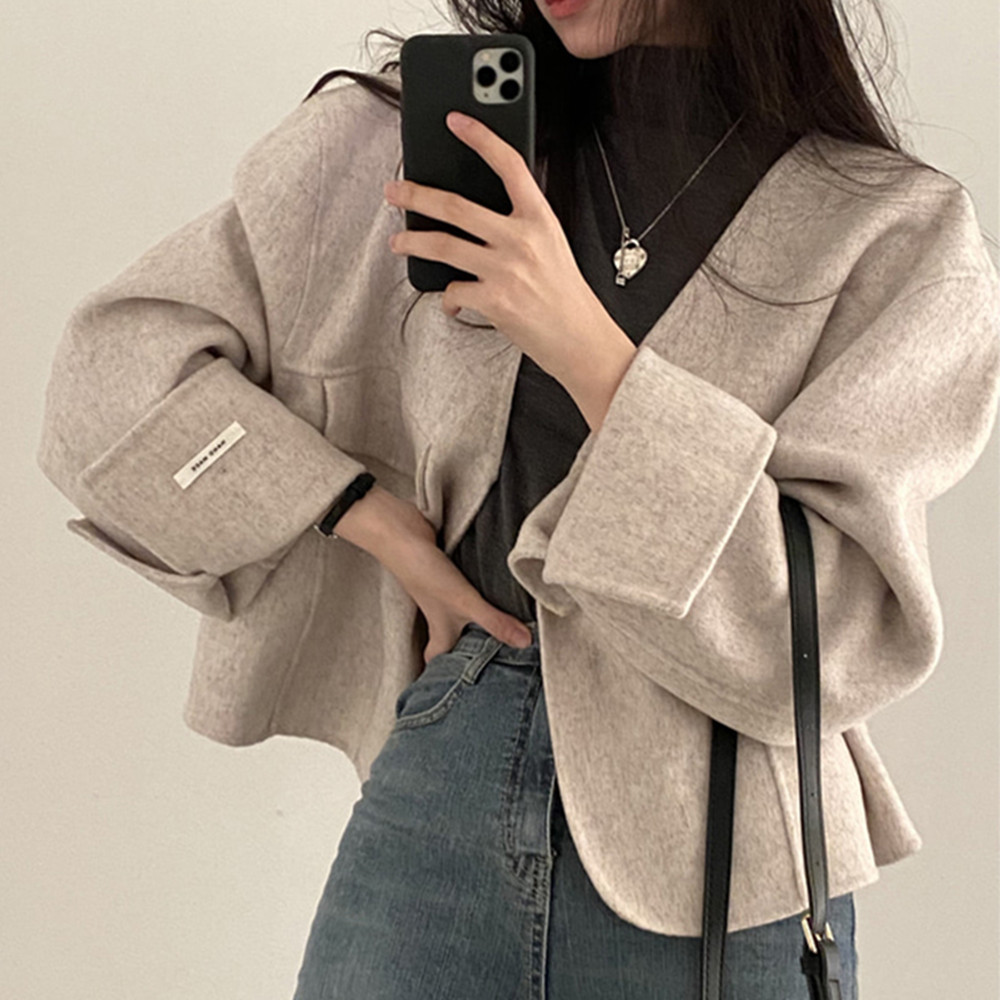 Temperament Retro V-neck One-button Loose All-match Casual Jacket
