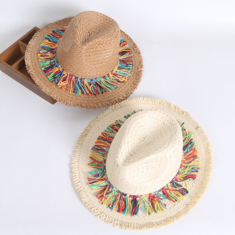 Title 4, Color fringed Surafi straw hat