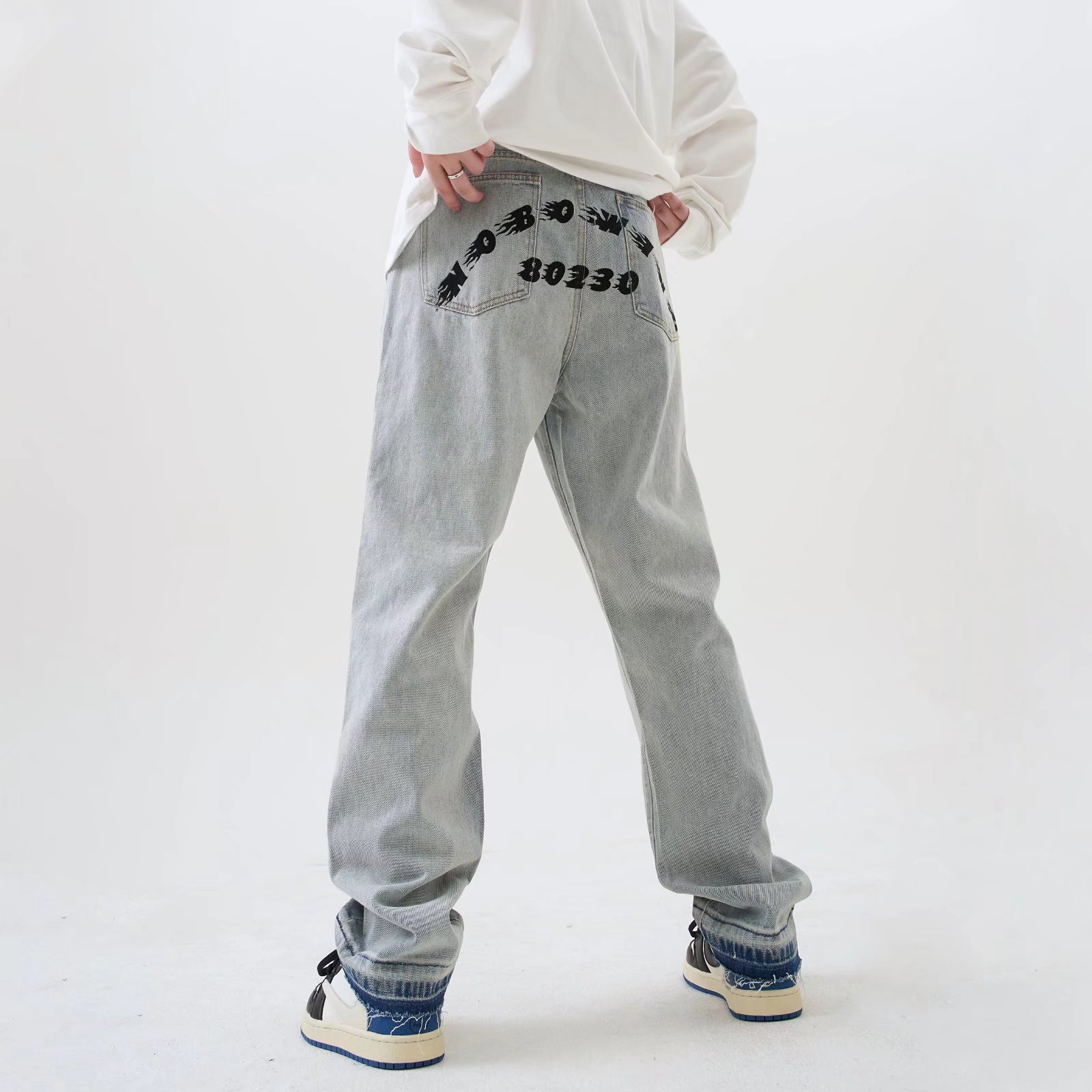 Men's Light Washed Loose Straight Leg Jeans