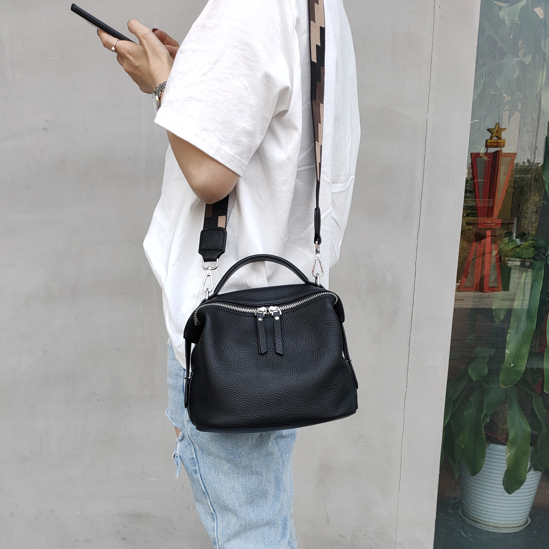 Leather Crossbody Shoulder Bag