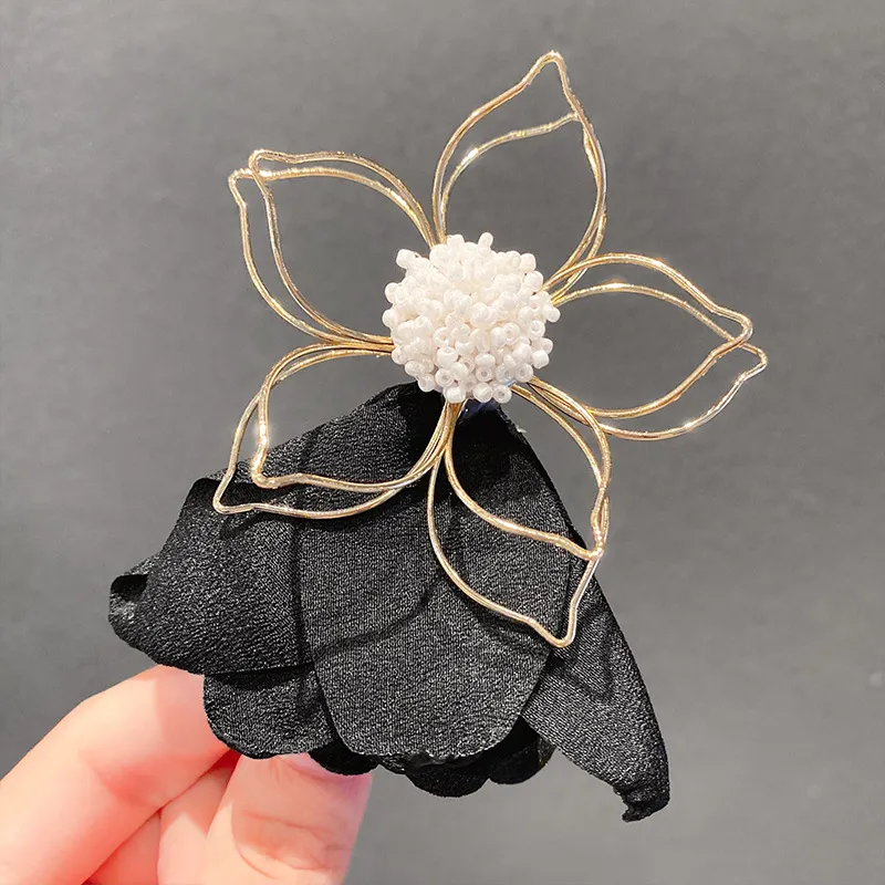 Super Fairy Hollow Flower Metal Hair Clip - Black