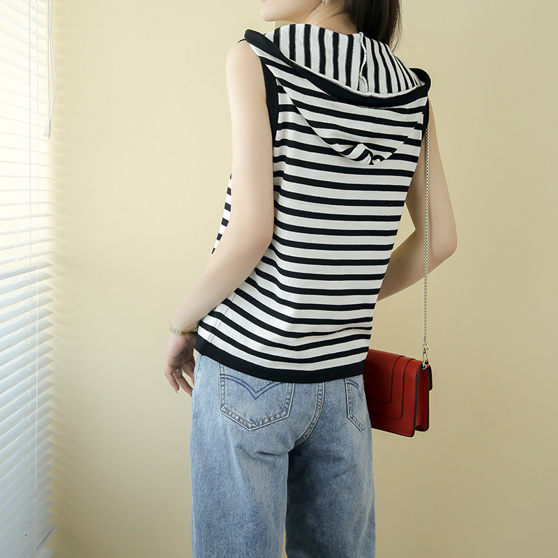 Title 7, Striped Sleeveless Hooded Vest Women