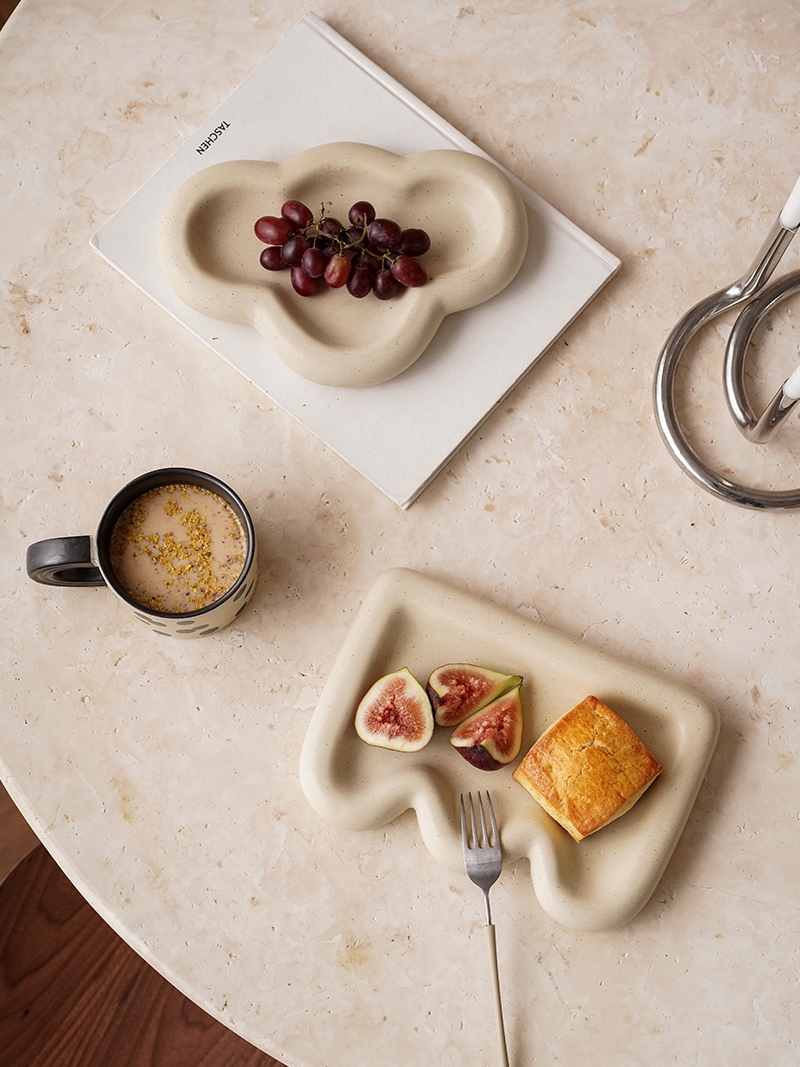 Simple And Personalized Cloud Western Food Solid Color Storage Tray
