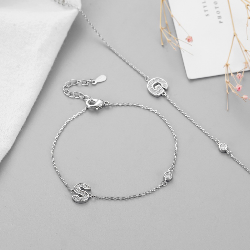 The New Japanese And Korean Simple Micro-inlaid Zircon 26 English Alphabet Bracelet