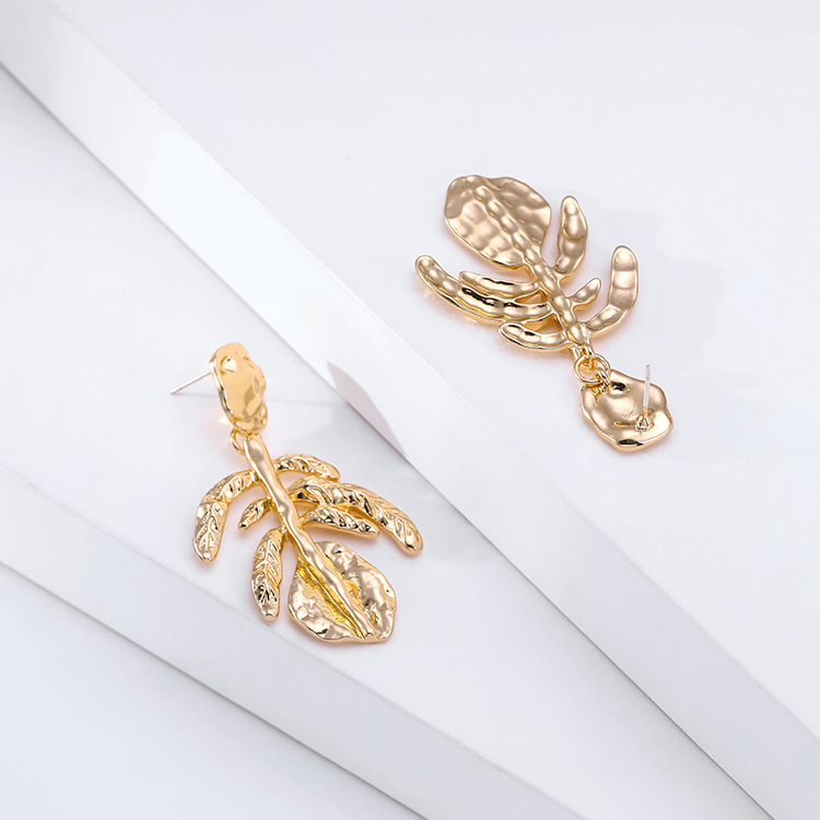 Earrings Female Minimalist Fashion Personality Cactus Leaf Drawing Process