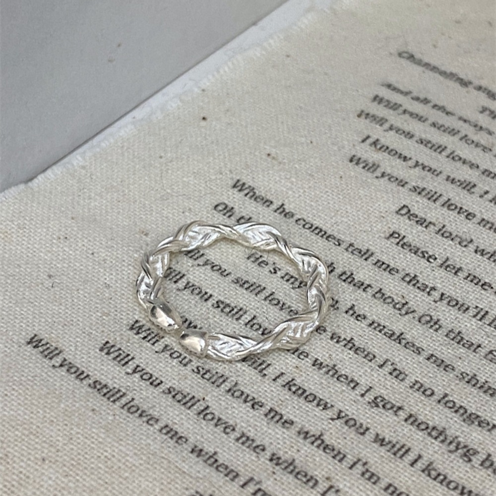 Light Luxury 925 Sterling Silver Plain Band Zircon Ring, Ladies Niche Heavy Craft Stackable Ring, Tarnish Resistant Wholesale