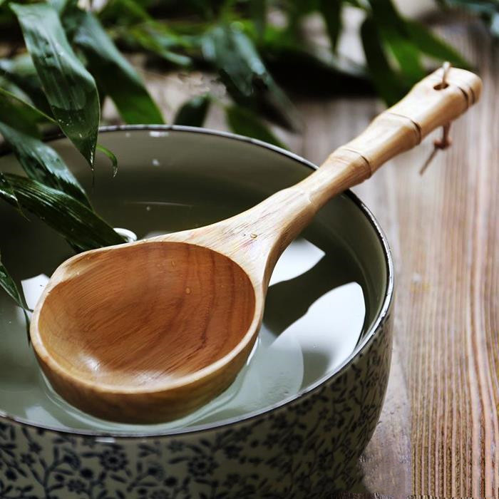 Title 3, Handle beech wood spoon