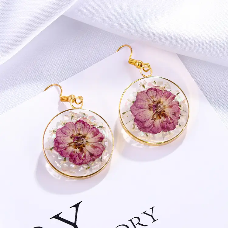 Fashion New Style Ivy Immortal Flower Earrings
