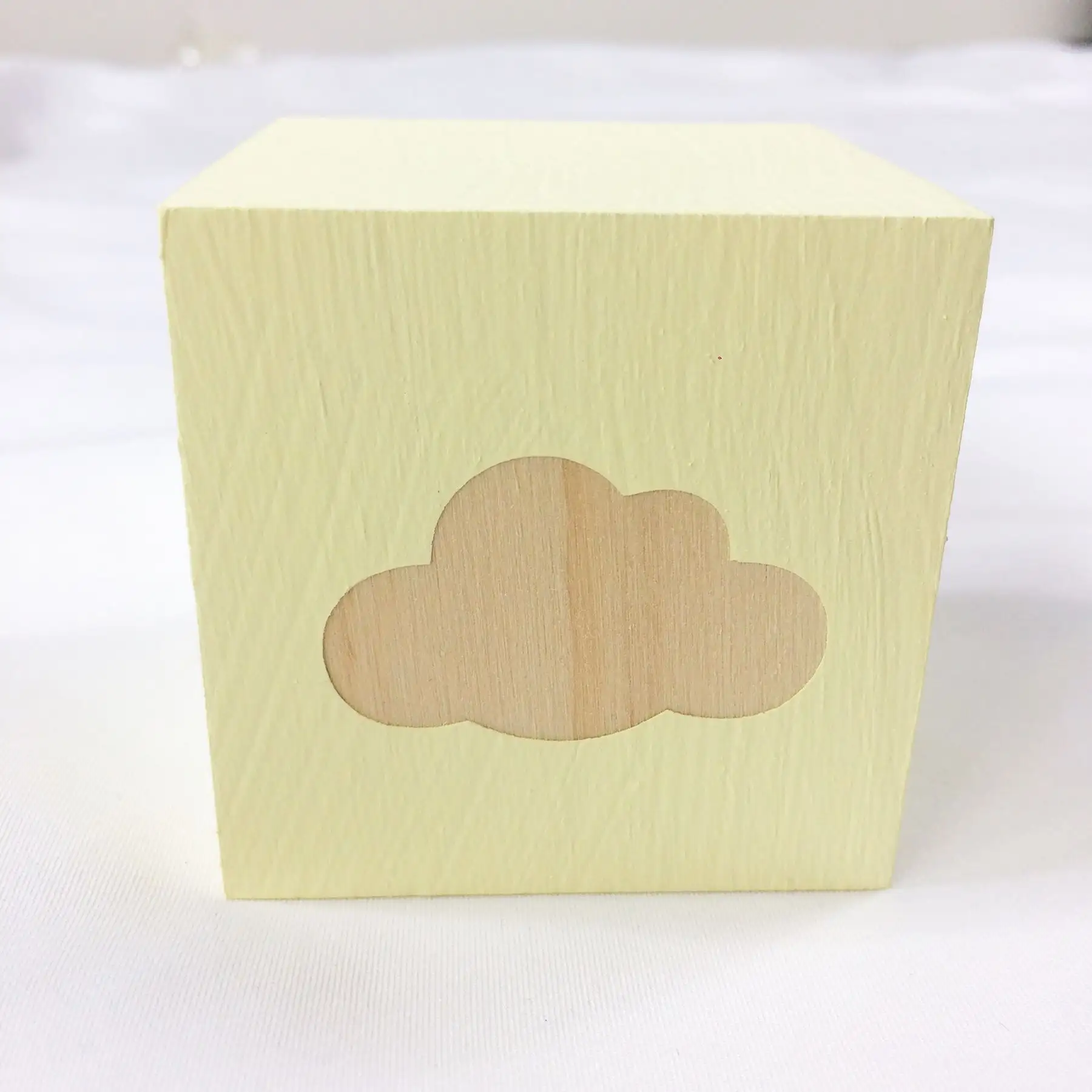 INS Nordic Home Decoration Solid Wood Cloud Cube