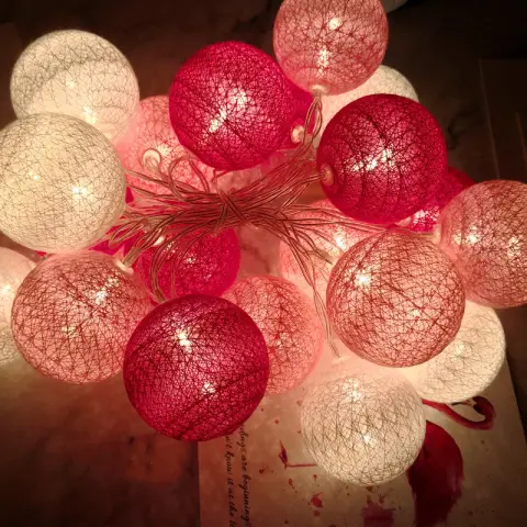 Net Red Girl Heart Lantern String Christmas Decoration Small